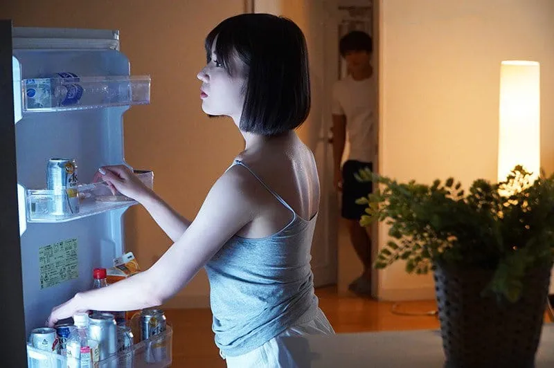 Chị cô vợ cãi nhau với gã chồng đến nhà em ghệ ở rồi phang luôn chồng em gái